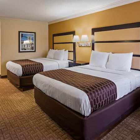 Best Western Inn & Suites Byron Exterior foto